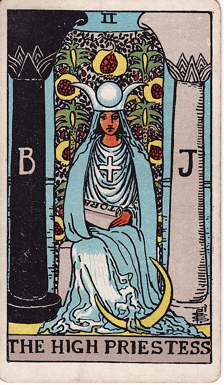 RWS_Tarot_02_High_Priestess